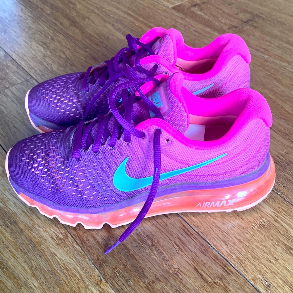 Nike Air Max 2017 Women’s Running Trail Shoe